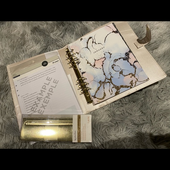 Brand new Planner and accessories - Picture 3 of 3